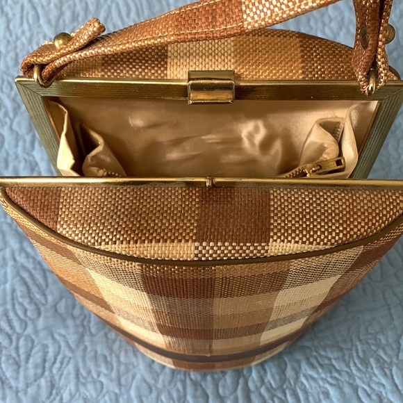 Stylecraft miami Handbags - VINTAGE 1950s STYLECRAFT MIAMI neutral Plaid Canvas, Satin lined, brass hardware